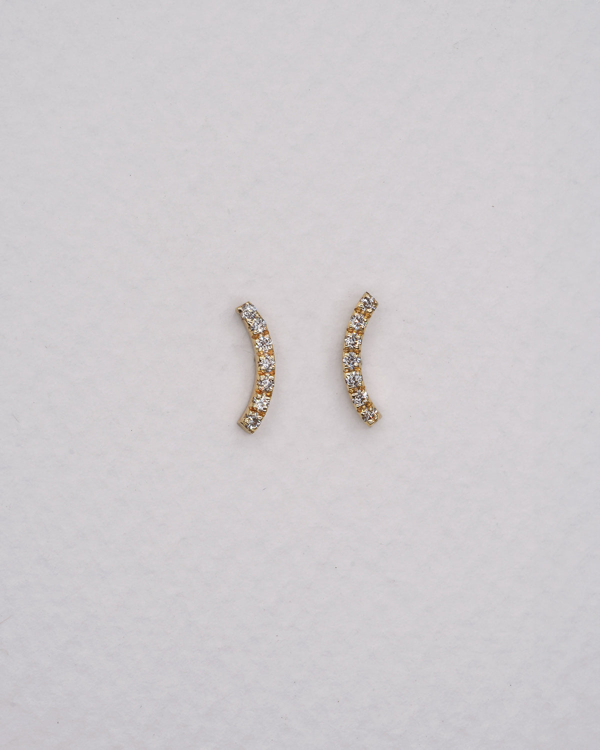 Curve Earrings - White Diamonds