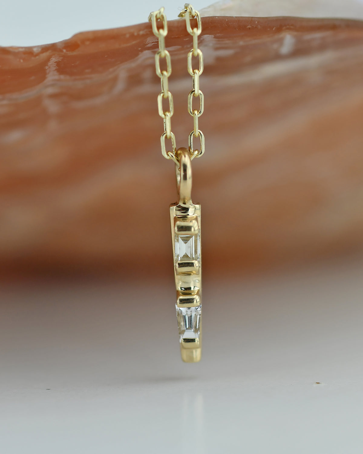 June white diamond Necklace