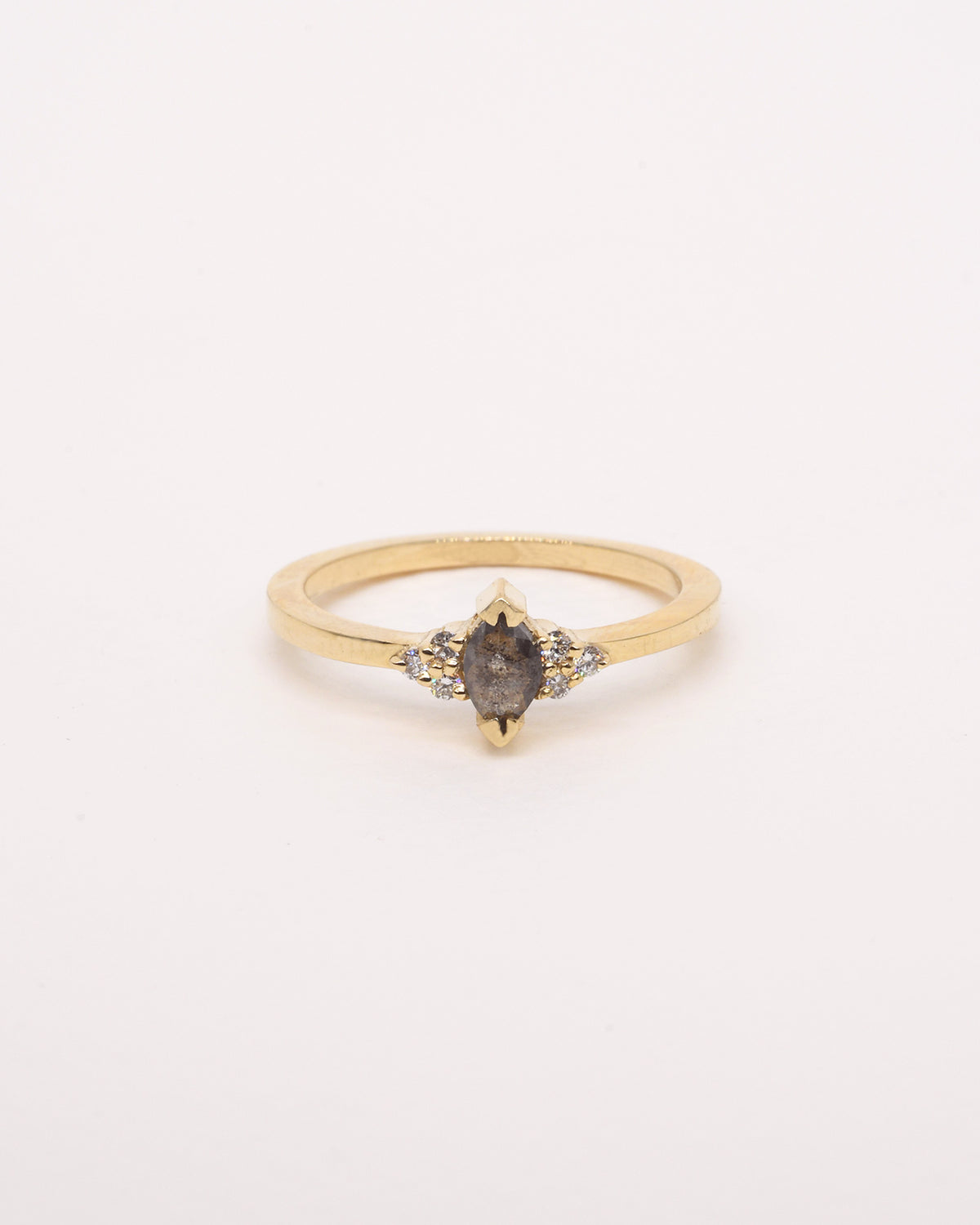 טבעת מרינה - יהלום אפור