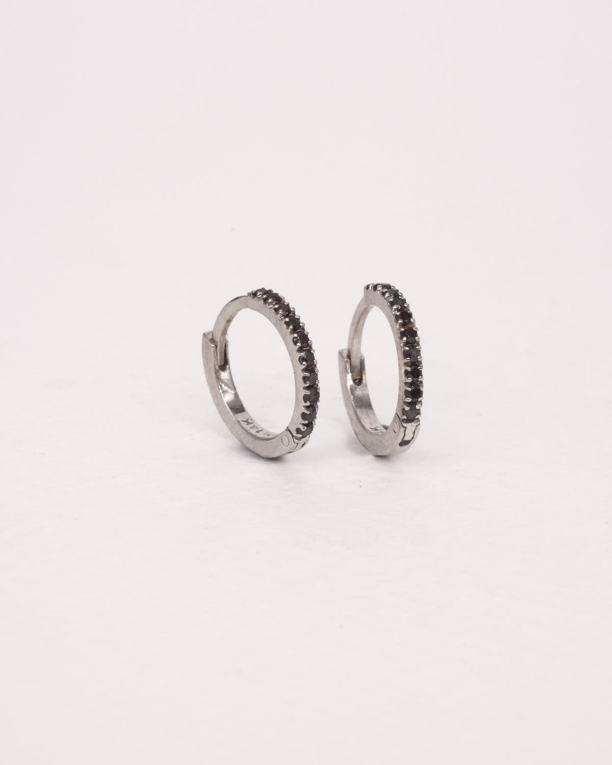 Billy Earrings - Black Diamonds - White Gold