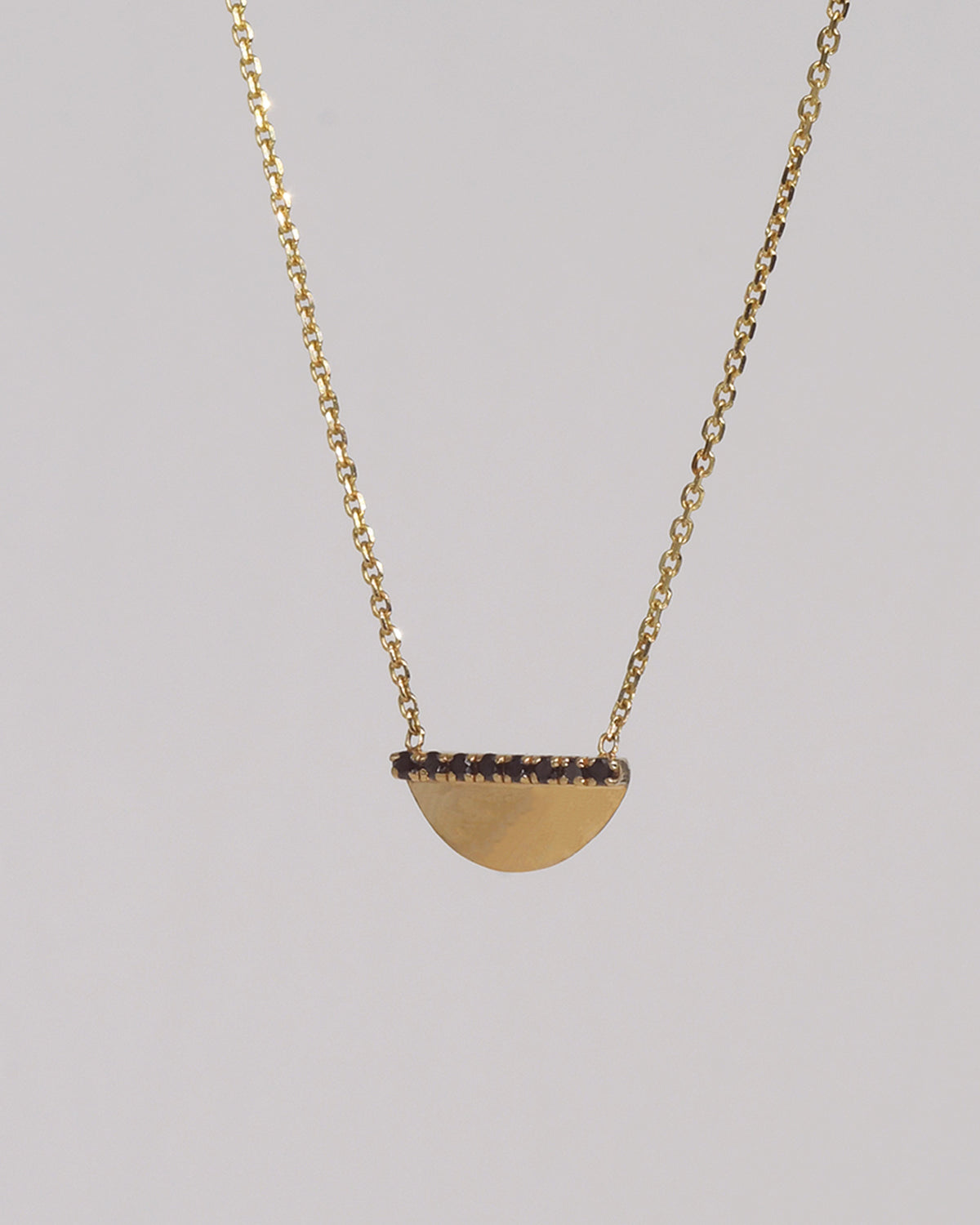 Robin Black Diamonds Necklace