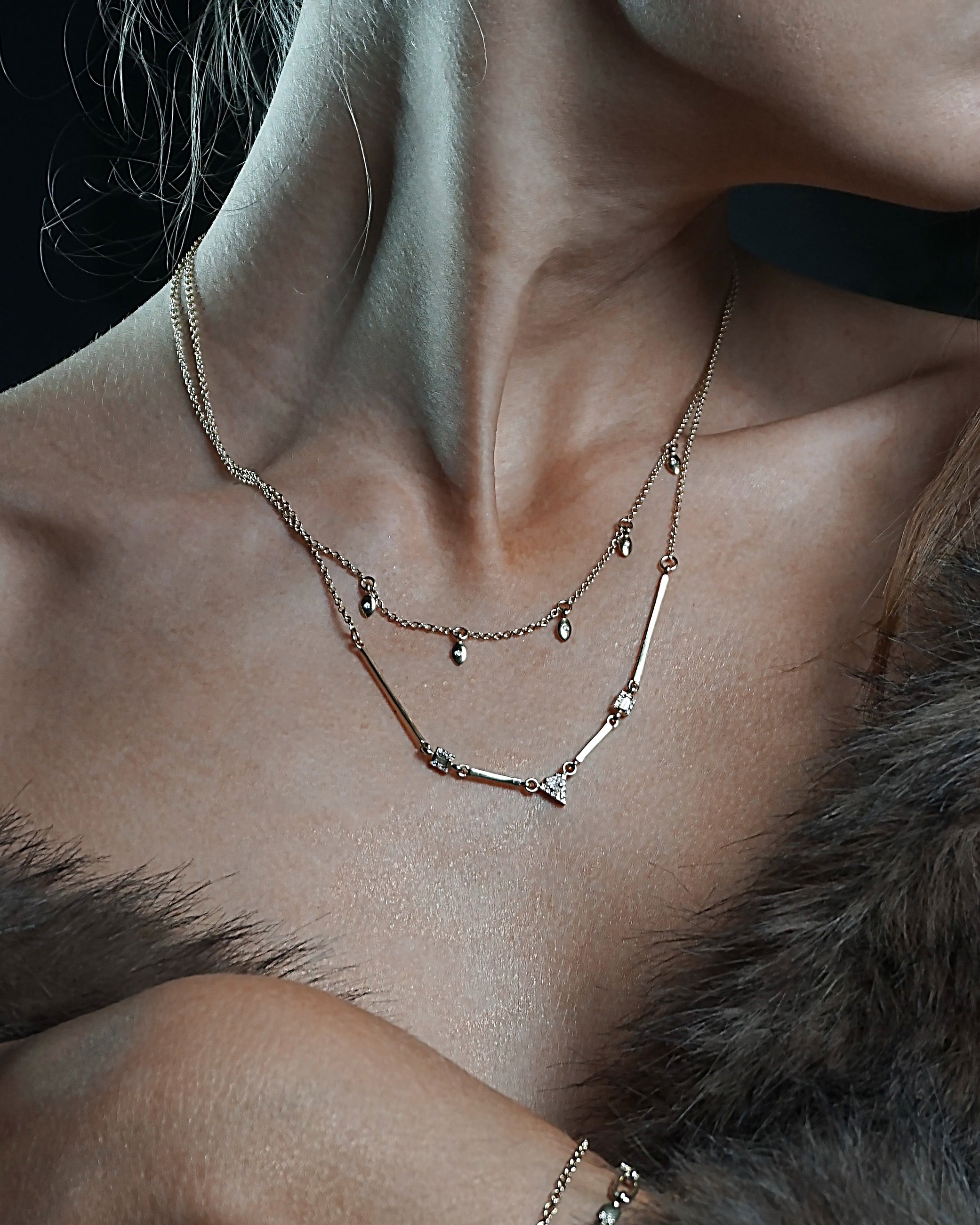 Rain drop gold  neckless