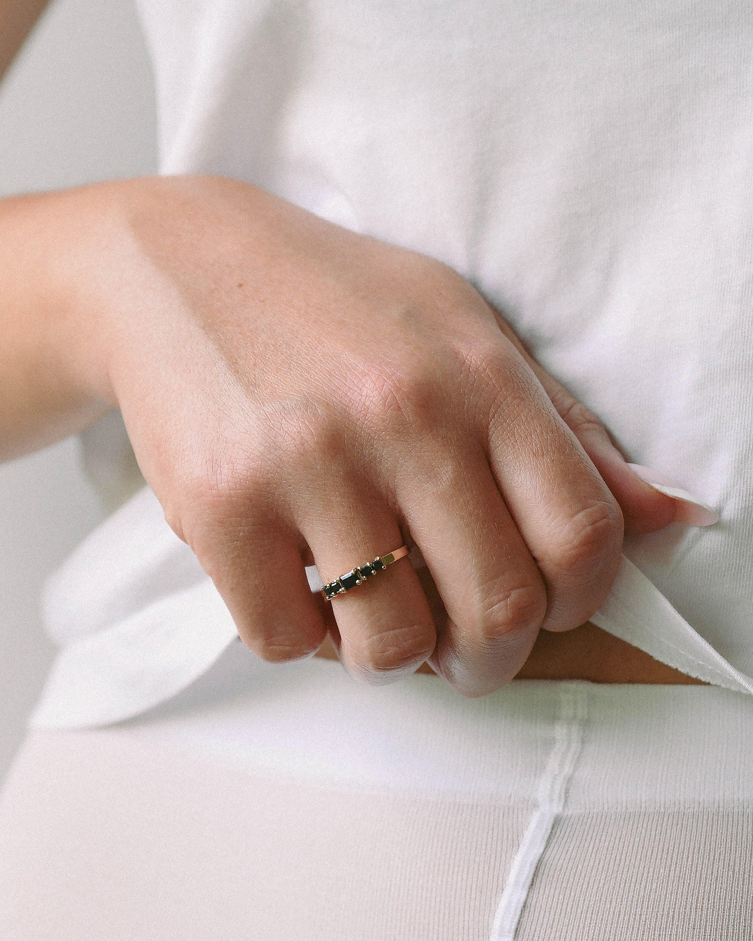 black diamond gold ring