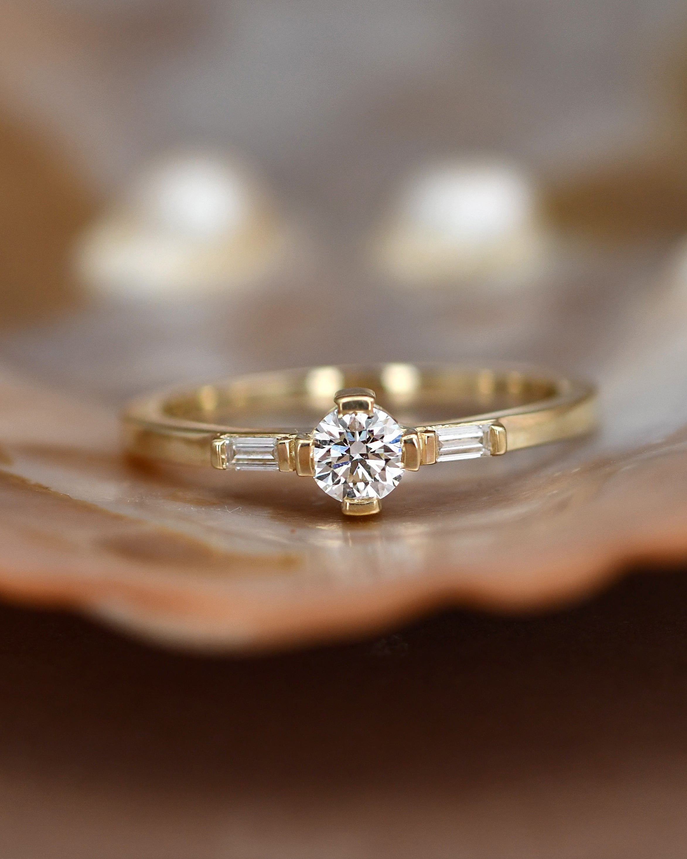 14k Gold ring with a diamond 