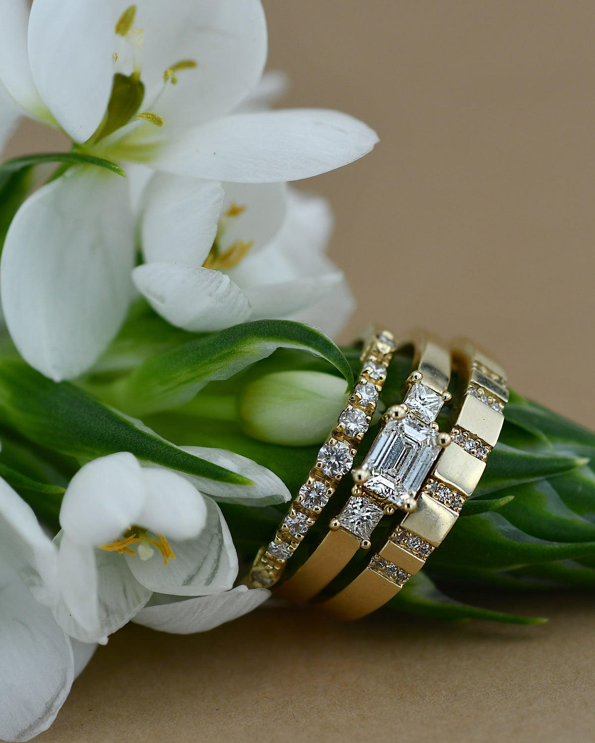 gold rings with white diamonds