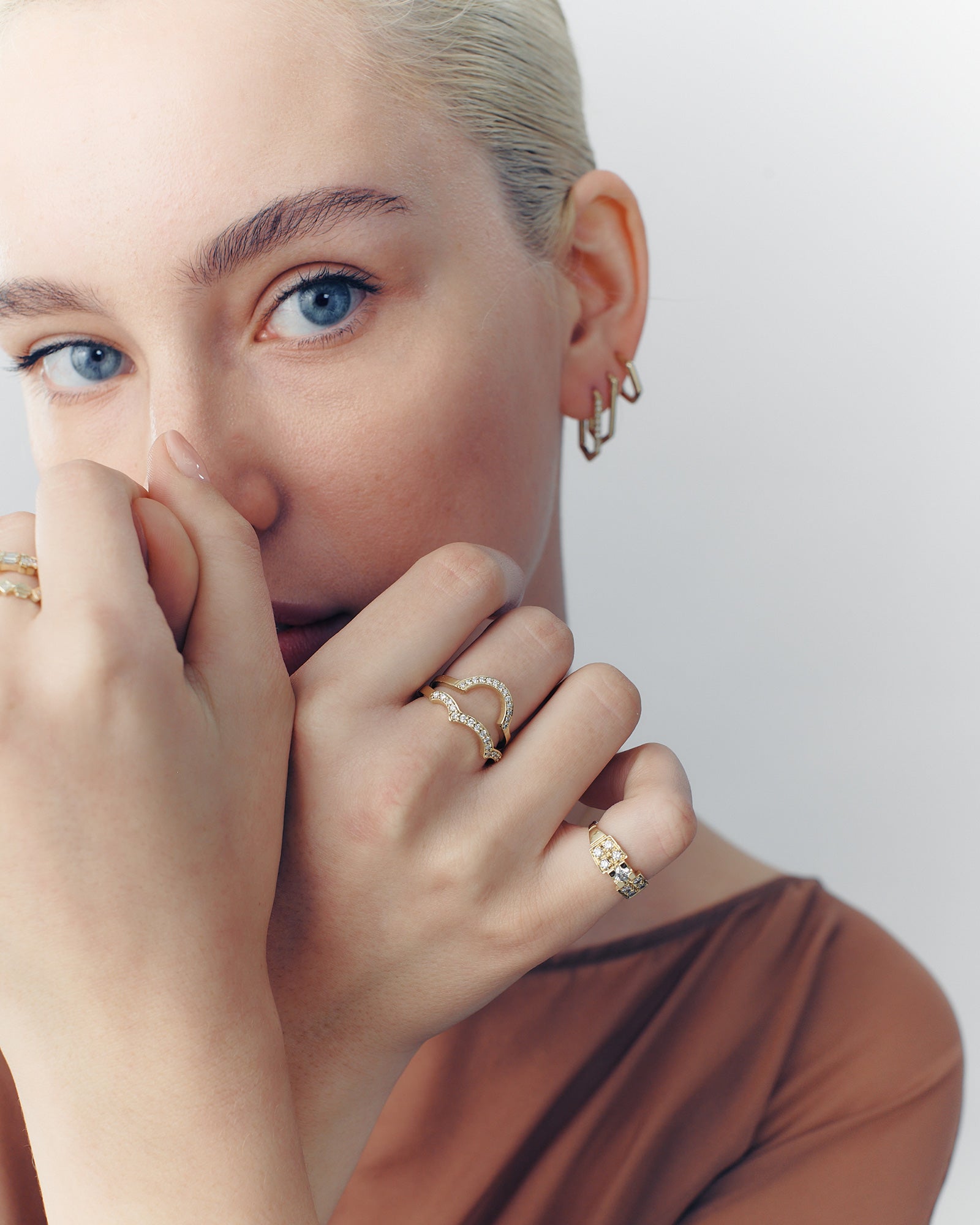 14k Gold ring with diamond accent